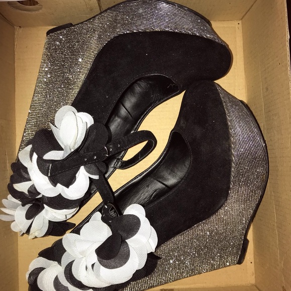 Wedges - Picture 8 of 8